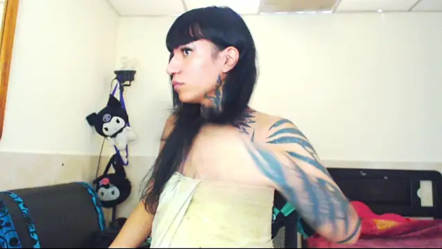 Snapshot of jazmin_wolf chatting on April 10, 2026, 2:55 pm jazmin wolf online show from April 10, 2026, 2:55 pm