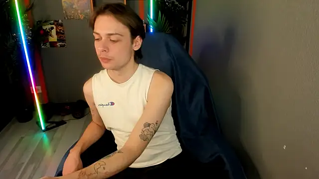 Snapshot of PaulWilliamsy chatting on January 11, 2026, 8:36 pm PaulWilliamsy online show from January 11, 2026, 8:36 pm