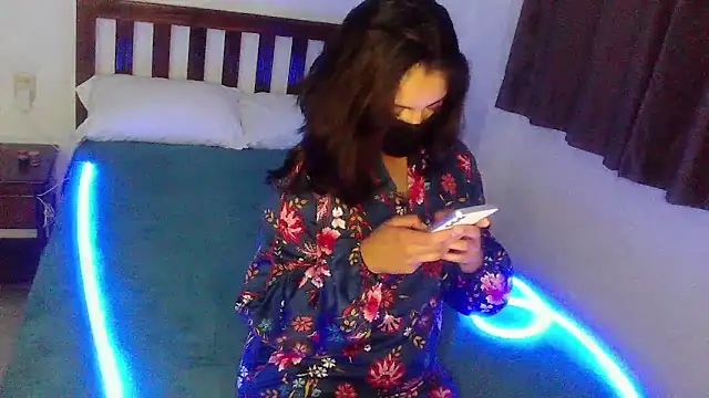 Snapshot of cubomarina chatting on January 12, 2026, 7:46 am cubomarina online show from January 12, 2026, 7:46 am