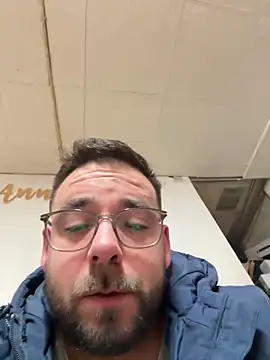 jeremy14270 online show from January 15, 2026, 7:35 am