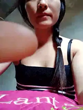 Snapshot of Asami_6868 chatting on January 8, 2026, 5:21 am Asami 6868 online show from January 8, 2026, 5:21 am