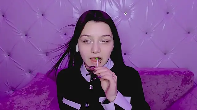 xxxnaughtyfoxyxxx online show from February 11, 2026, 9:47 am