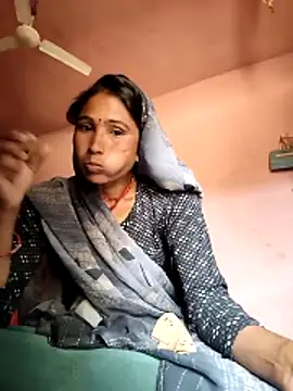 lodhi8080 online show from April 12, 2026, 8:19 am