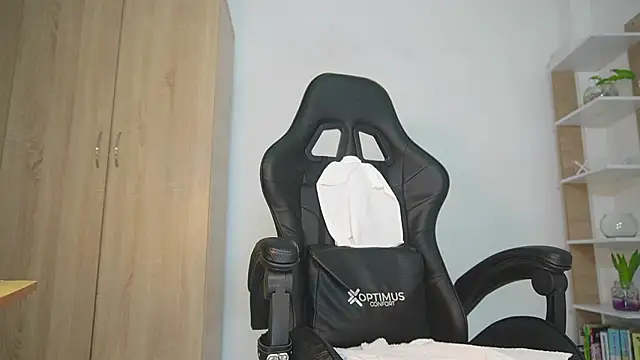 celestes777 online show from March 26, 2026, 7:30 pm