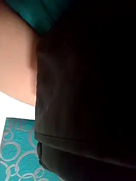 Snapshot of diablitoooxxx chatting on February 5, 2026, 2:22 pm diablitoooxxx online show from February 5, 2026, 2:22 pm