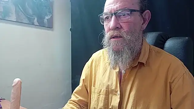 Uncle Hottie online show from April 9, 2026, 5:07 pm