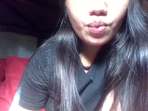 Snapshot of sweetprinces08 chatting on February 4, 2026, 12:49 am sweetprinces08 online show from February 4, 2026, 12:49 am