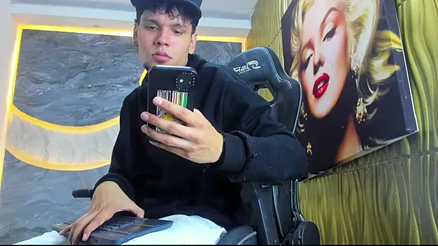 Lucas hot 20 online show from January 19, 2026, 8:07 am