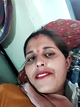 Bhavna8080 online show from June 17, 2026, 5:21 am
