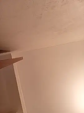 raznia online show from April 18, 2026, 11:03 am