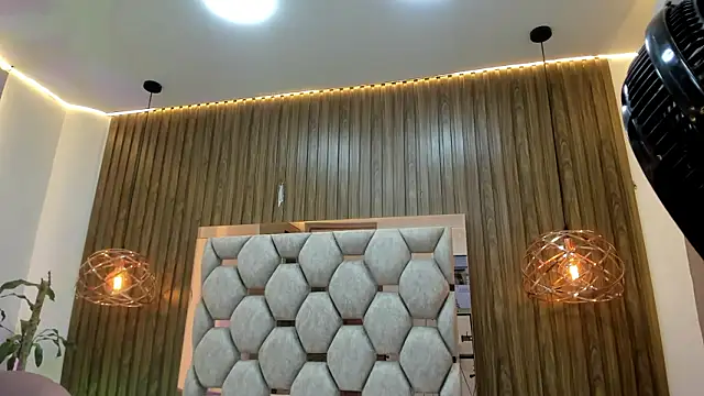 Snapshot of james__walsh chatting on February 15, 2026, 7:43 pm james walsh online show from February 15, 2026, 7:43 pm