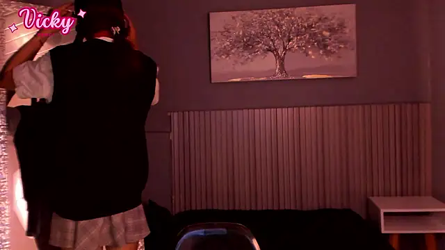 vicky fant4sy online show from February 13, 2026, 1:51 pm