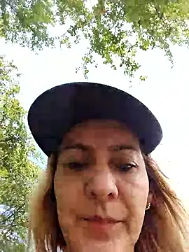 Monita Med online show from May 1, 2026, 3:49 pm