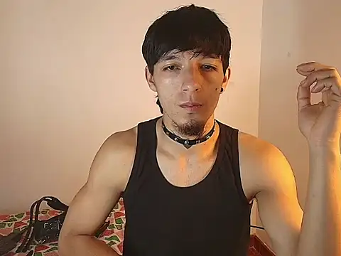 Snapshot of dark_rosse chatting on January 8, 2026, 1:19 am dark rosse online show from January 8, 2026, 1:19 am