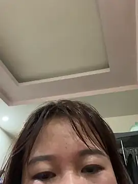 Snapshot of Liness101 chatting on February 16, 2026, 1:35 am Liness101 online show from February 16, 2026, 1:35 am