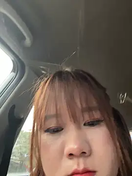 Snapshot of Liness101 chatting on February 19, 2026, 12:17 am Liness101 online show from February 19, 2026, 12:17 am