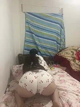 Snapshot of Elkinga_nana chatting on February 3, 2026, 6:13 pm Elkinga nana online show from February 3, 2026, 6:13 pm