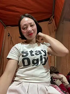 Some-03 online show from March 17, 2026, 1:32 am