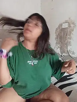 dulce marrr online show from March 3, 2026, 3:07 pm