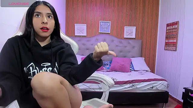 chiquita lover  online show from February 2, 2026, 7:23 pm