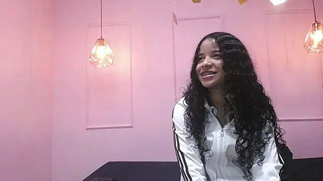 sofia1sweet online show from March 27, 2026, 1:55 pm