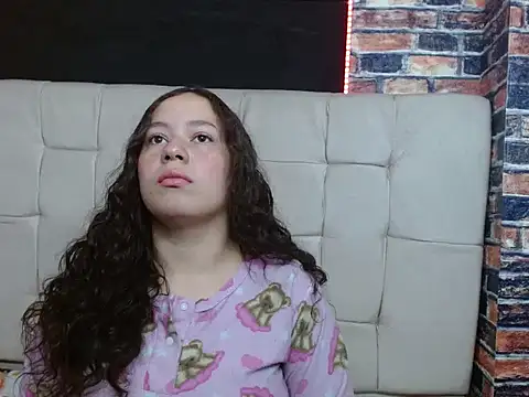 musaleva303av online show from January 7, 2026, 12:57 am