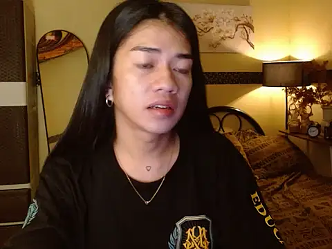 EnviousMaddie online show from April 23, 2026, 5:48 pm