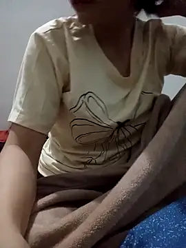 yumyum112 online show from January 31, 2026, 9:35 pm