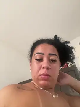 Cachinhossfd online show from February 13, 2026, 10:22 am