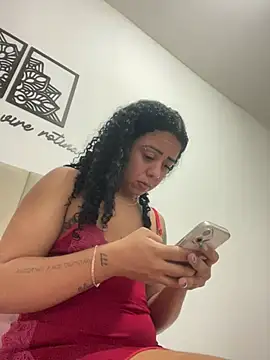 Snapshot of Cachinhossfd chatting on April 2, 2026, 2:42 am Cachinhossfd online show from April 2, 2026, 2:42 am