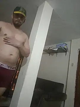 Snapshot of paladito01 chatting on February 12, 2026, 5:24 am paladito01 online show from February 12, 2026, 5:24 am