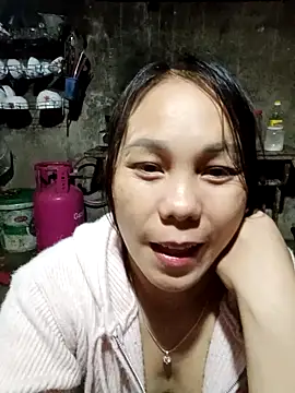 vanvan005 online show from March 18, 2026, 11:02 am