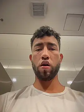 liam bronw online show from April 15, 2026, 7:58 pm