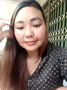 Snapshot of Miu_baby01 chatting on May 21, 2026, 1:45 am Miu baby01 online show from May 21, 2026, 1:45 am