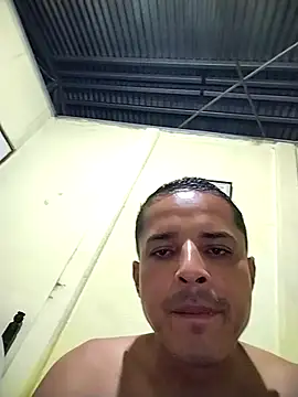 Snapshot of Gracho_25 chatting on January 7, 2026, 6:16 am Gracho 25 online show from January 7, 2026, 6:16 am