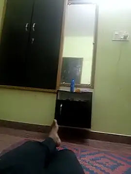 rahul14360 online show from January 8, 2026, 3:36 pm