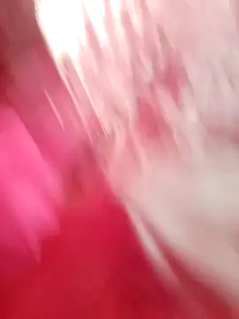 Snapshot of queenneha69 chatting on February 19, 2026, 2:40 am queenneha69 online show from February 19, 2026, 2:40 am