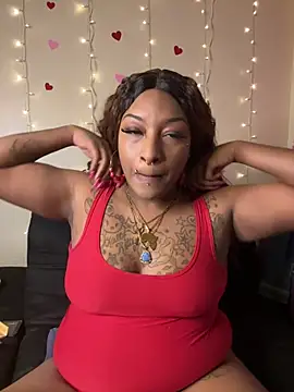 Snapshot of Egyptian_reign chatting on February 18, 2026, 3:13 am Egyptian reign online show from February 18, 2026, 3:13 am