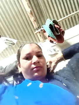 Hot hiuj online show from February 12, 2026, 6:47 pm