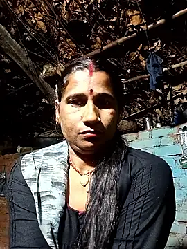 Hot bhi38 online show from April 30, 2026, 8:57 pm