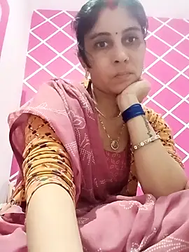 Hot ree85 online show from February 24, 2026, 6:55 am