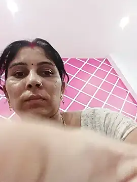 Hot ree85 online show from May 17, 2026, 5:42 pm