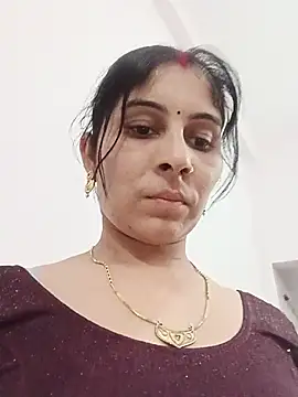 Hot ree85 online show from May 23, 2026, 1:48 pm