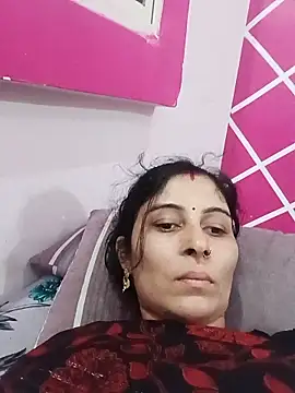Hot ree85 online show from May 30, 2026, 3:14 am