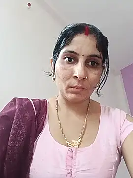Snapshot of Hot_ree85 chatting on July 22, 2026, 9:23 am Hot ree85 online show from July 22, 2026, 9:23 am