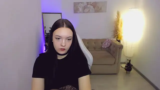 Snapshot of Emily_tender chatting on January 11, 2026, 5:45 am Emily tender online show from January 11, 2026, 5:45 am