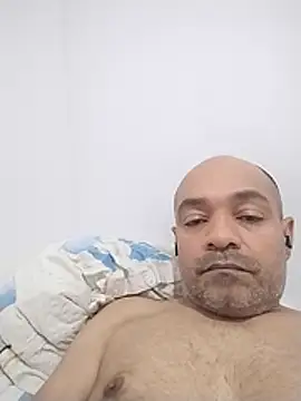 Snapshot of meligton chatting on July 2, 2026, 3:23 am meligton online show from July 2, 2026, 3:23 am
