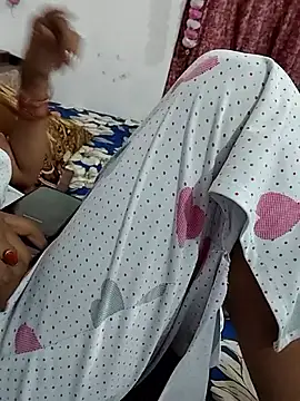 Night-Couple2 online show from March 7, 2026, 8:22 am