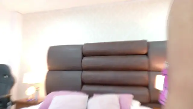 SarahOrtiz  online show from March 13, 2026, 11:06 am