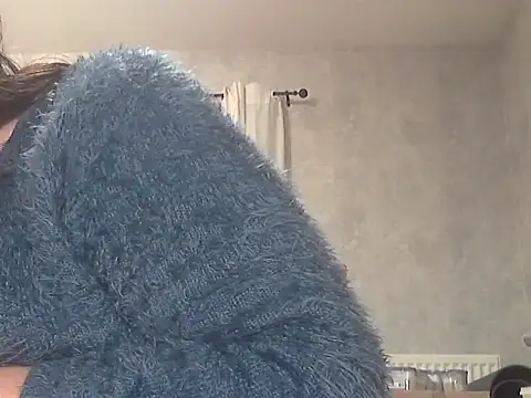 xmyriamx online show from February 7, 2026, 10:13 pm